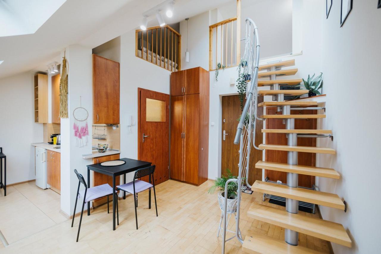 Happynest In Old Town Apartamento Cracóvia Exterior foto